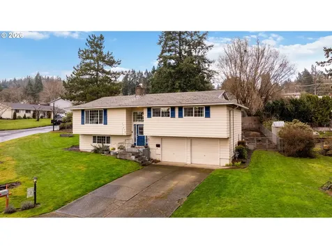 17670 SE Emerald Drive Milwaukie OR 97267