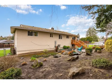 17670 SE Emerald Drive Milwaukie OR 97267
