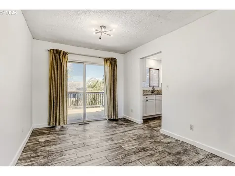 18801 NE Clackamas Street Portland OR 97230