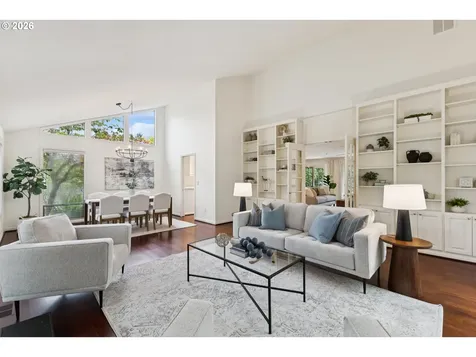 7050 SW Chapel Lane Portland OR 97223