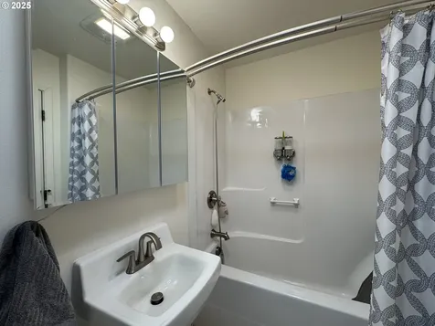 271 Pipeline Road Goldendale WA 98620