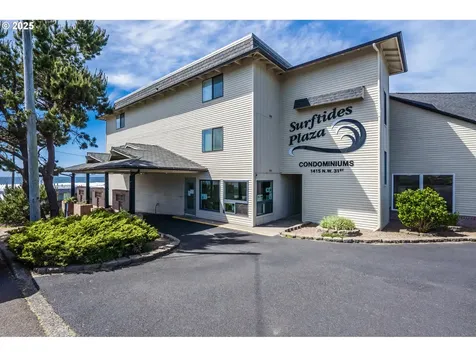1415 NW 31st Place Lincoln City OR 97367