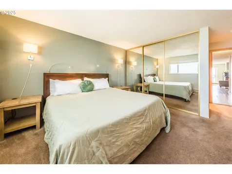 1415 NW 31st Place Lincoln City OR 97367