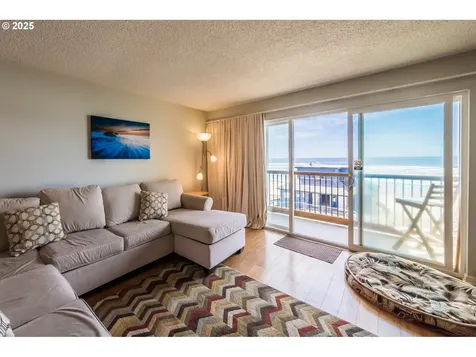 1415 NW 31st Place Lincoln City OR 97367