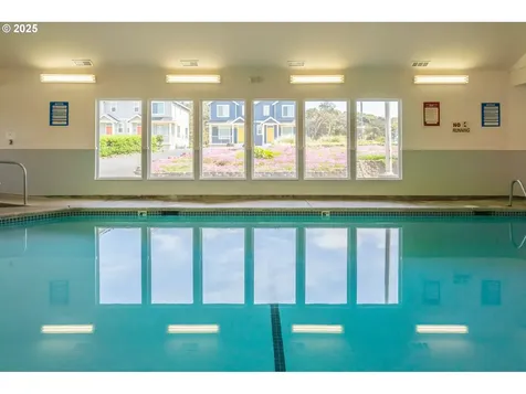 1415 NW 31st Place Lincoln City OR 97367