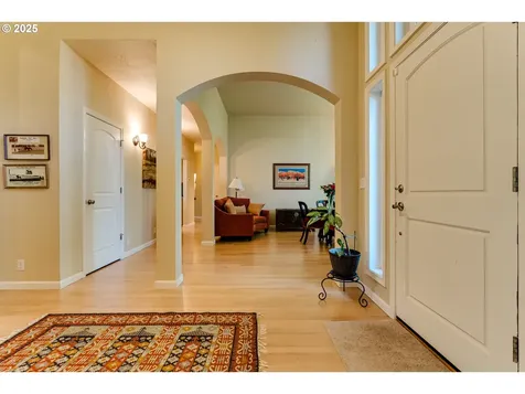 3351 Cape Hatteras Drive Eugene OR 97408