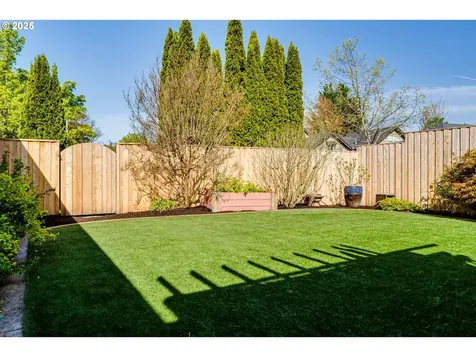 3351 Cape Hatteras Drive Eugene OR 97408
