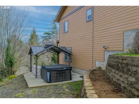1118 S 11th Street Coos Bay OR 97420