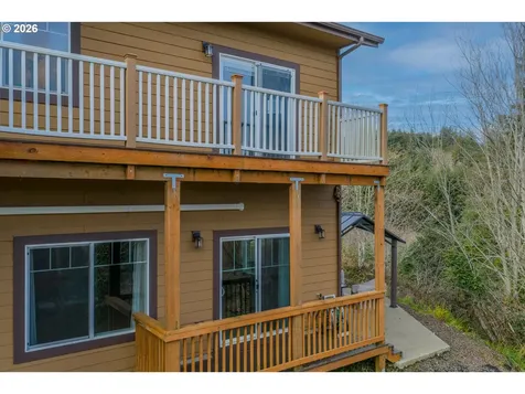1118 S 11th Street Coos Bay OR 97420