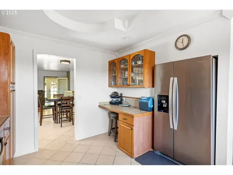 719 Peters Street Raymond WA 98577