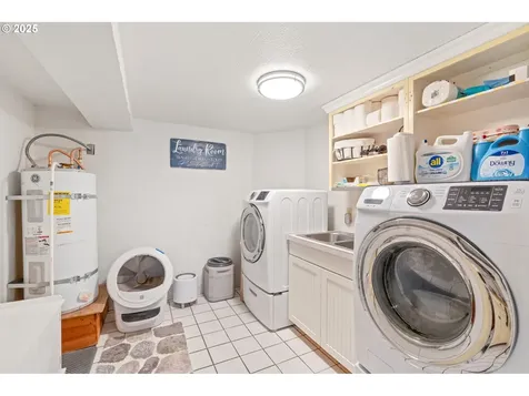 719 Peters Street Raymond WA 98577