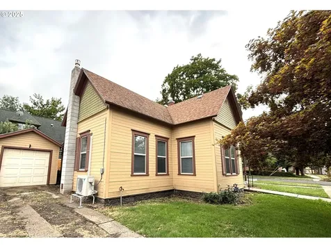 702 Main Avenue La Grande OR 97850
