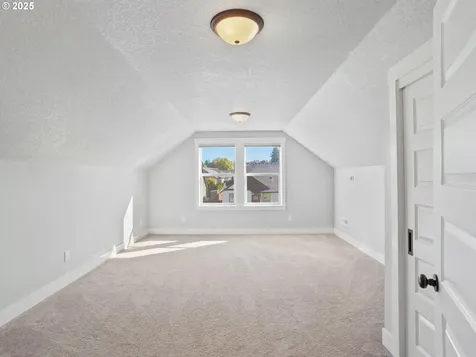 4200 SE 17th Avenue Brush Prairie WA 98606