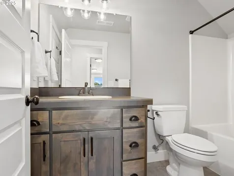 4200 SE 17th Avenue Brush Prairie WA 98606