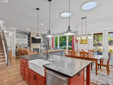 4200 SE 17th Avenue Brush Prairie WA 98606