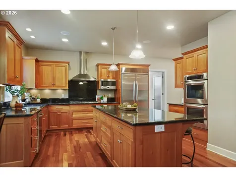 2250 Turnberry Court Eugene OR 97401