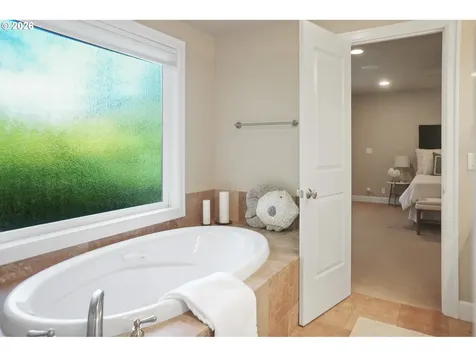 2250 Turnberry Court Eugene OR 97401