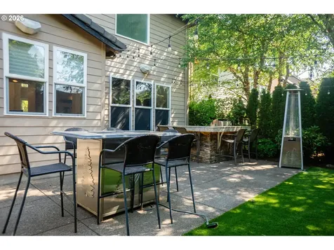 2250 Turnberry Court Eugene OR 97401