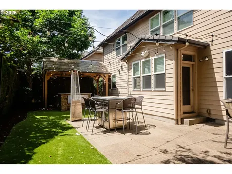 2250 Turnberry Court Eugene OR 97401