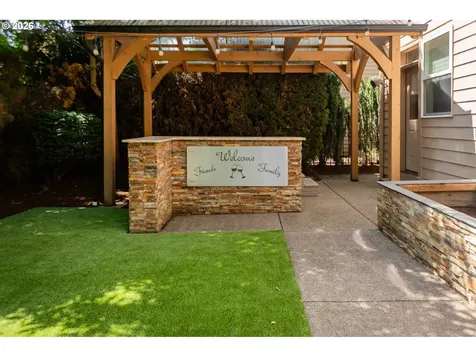 2250 Turnberry Court Eugene OR 97401