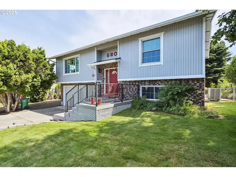 620 Sherman Drive The Dalles OR 97058