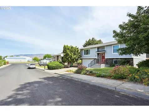 620 Sherman Drive The Dalles OR 97058