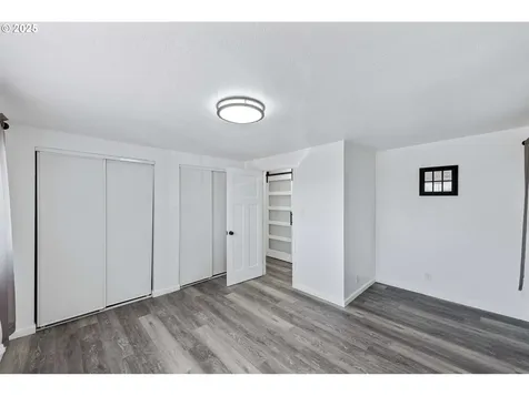 586 11th Avenue Coos Bay OR 97420