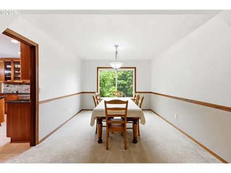 611 SE Lovrien Place Gresham OR 97080