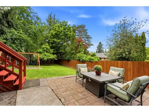 611 SE Lovrien Place Gresham OR 97080