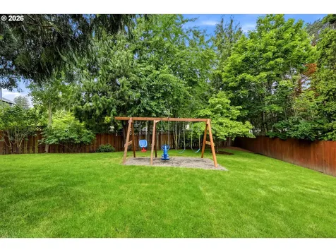 611 SE Lovrien Place Gresham OR 97080