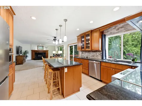 611 SE Lovrien Place Gresham OR 97080