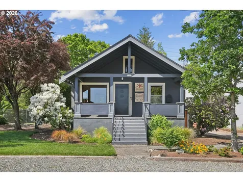 2105 SE Ochoco Street Portland OR 97222