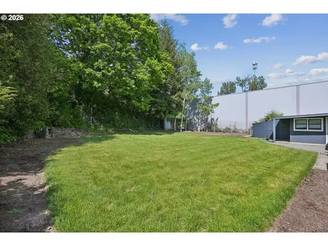 2105 SE Ochoco Street Portland OR 97222