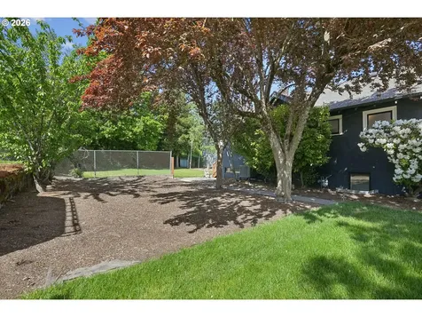 2105 SE Ochoco Street Portland OR 97222