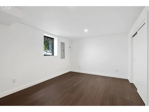 2105 SE Ochoco Street Portland OR 97222