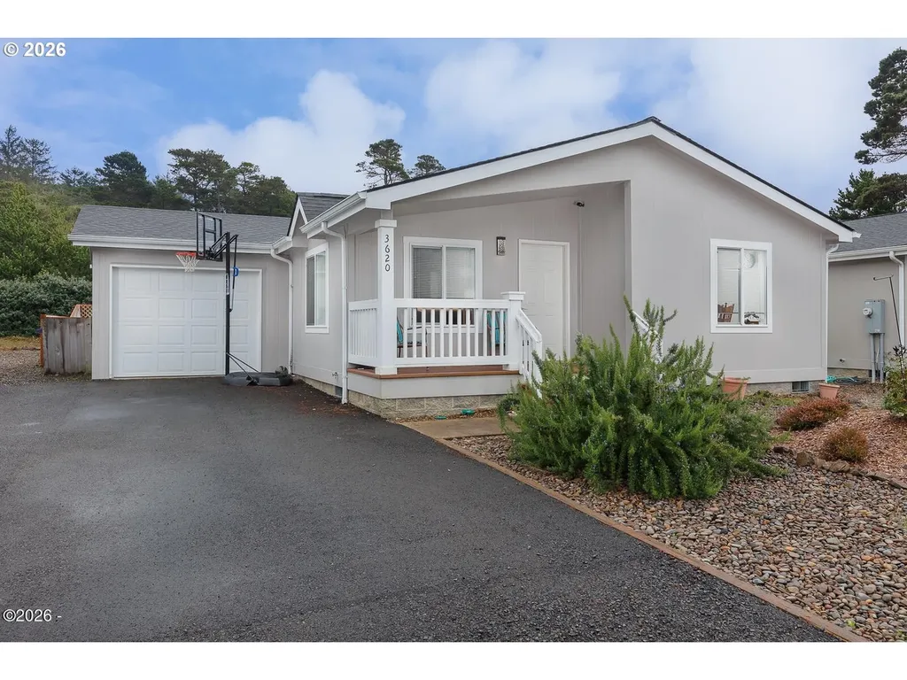 3620 Sea Mist Avenue Depoe Bay OR 97341