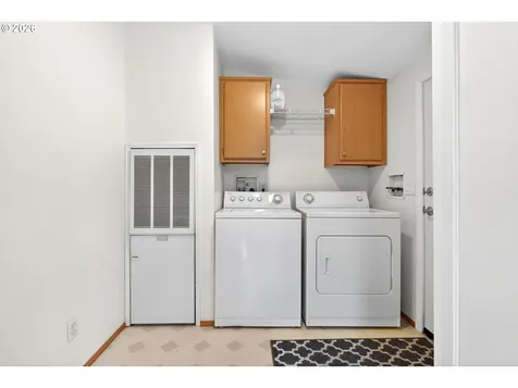 110 S Harrison Street Newberg OR 97132