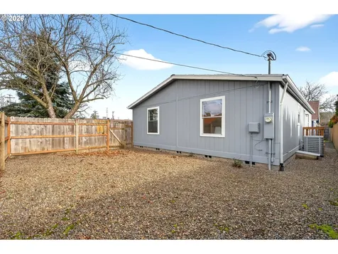 110 S Harrison Street Newberg OR 97132