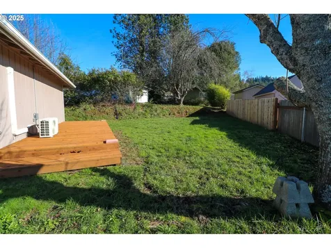 1808 Sunset Court Myrtle Point OR 97458