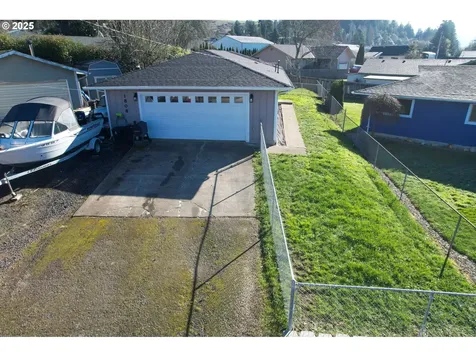 1808 Sunset Court Myrtle Point OR 97458