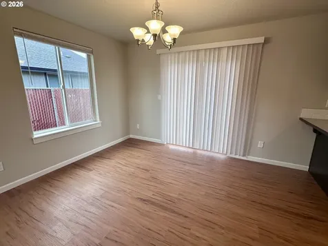 279 Lacasa Street Eugene OR 97402