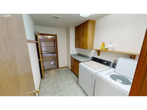 1389 Glenwood Drive Brookings OR 97415
