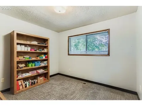 24353 S Ridge Road Beavercreek OR 97004