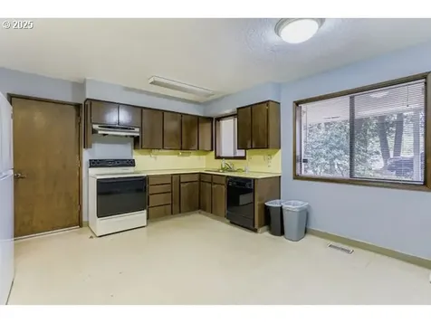 24353 S Ridge Road Beavercreek OR 97004