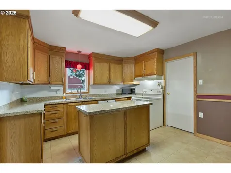 310 NE 192nd Avenue Portland OR 97230