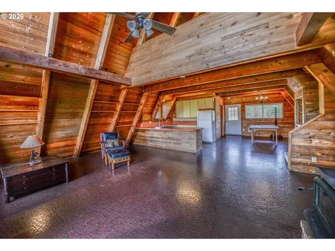 10005 River Front Road Clatskanie OR 97016