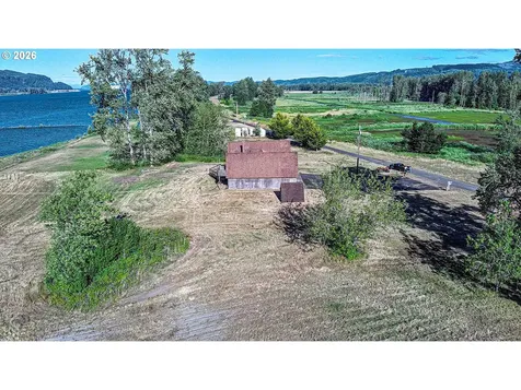 10005 River Front Road Clatskanie OR 97016