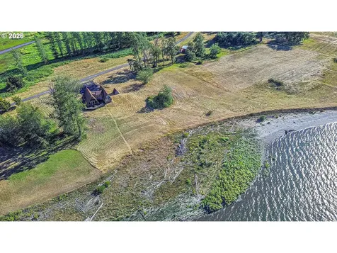 10005 River Front Road Clatskanie OR 97016
