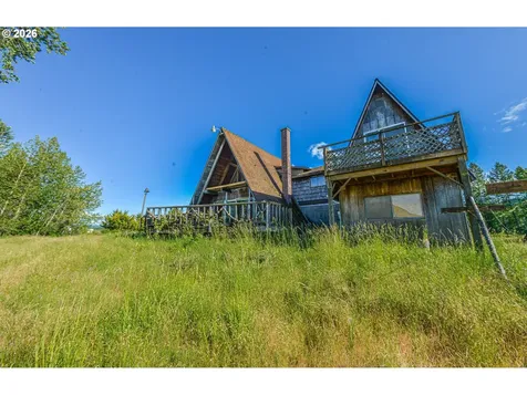 10005 River Front Road Clatskanie OR 97016