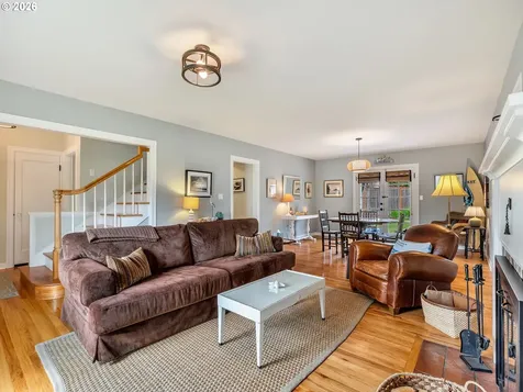 2390 S Edgewood Street Seaside OR 97138